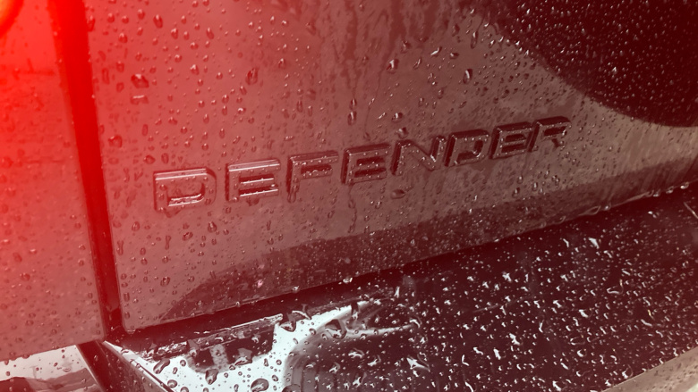 Land Rover Defender 3.0 D250 X-Dynamic HSE 110 5dr Auto Diesel Estate